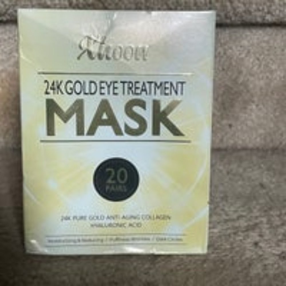 Eye treatment mask beauty product